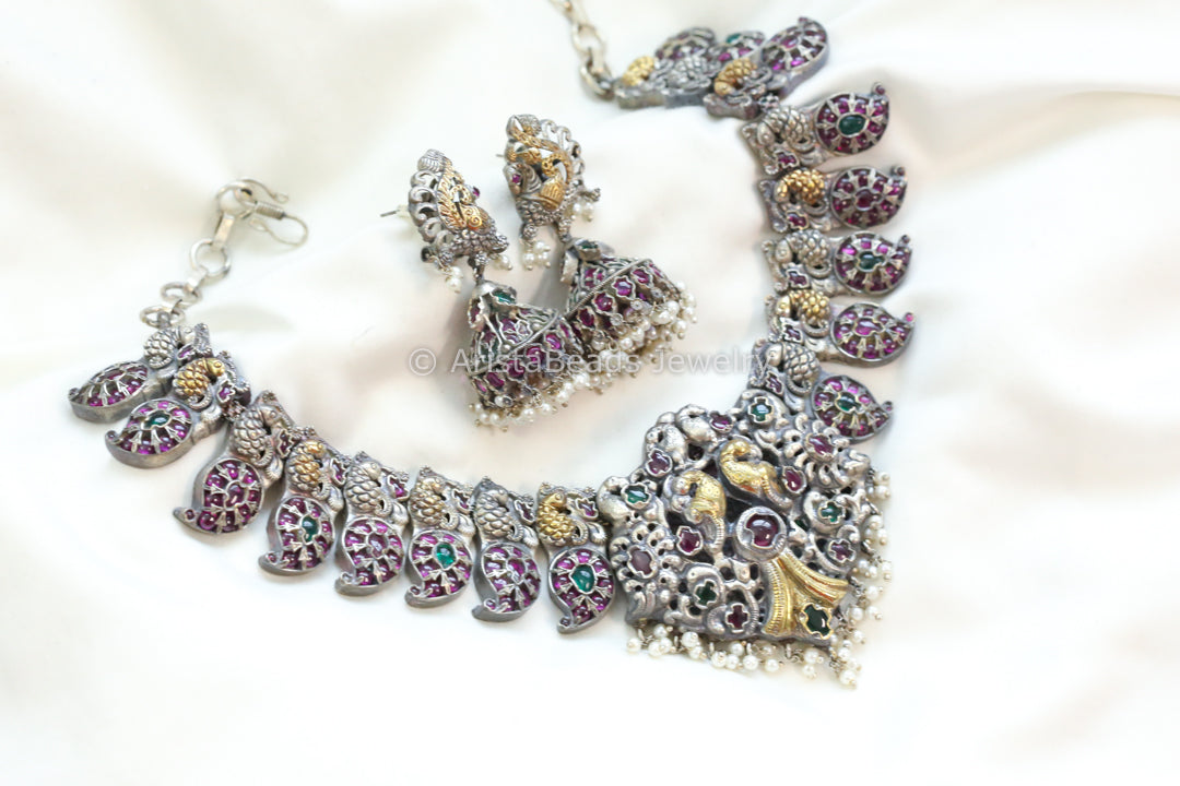 Nashi Kemp Stones Temple Necklace Set
