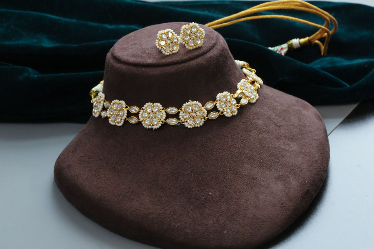 Natasha Kundan Choker Set
