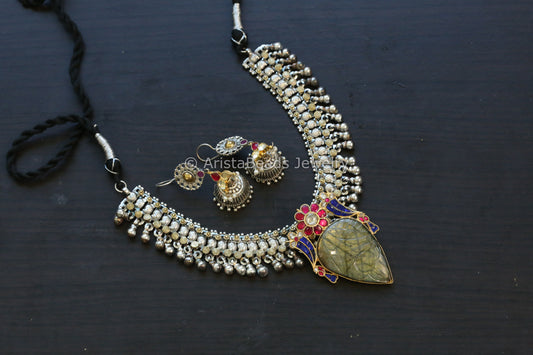Labradorite Jadau Kundan Pendant Necklace Set - Style 6