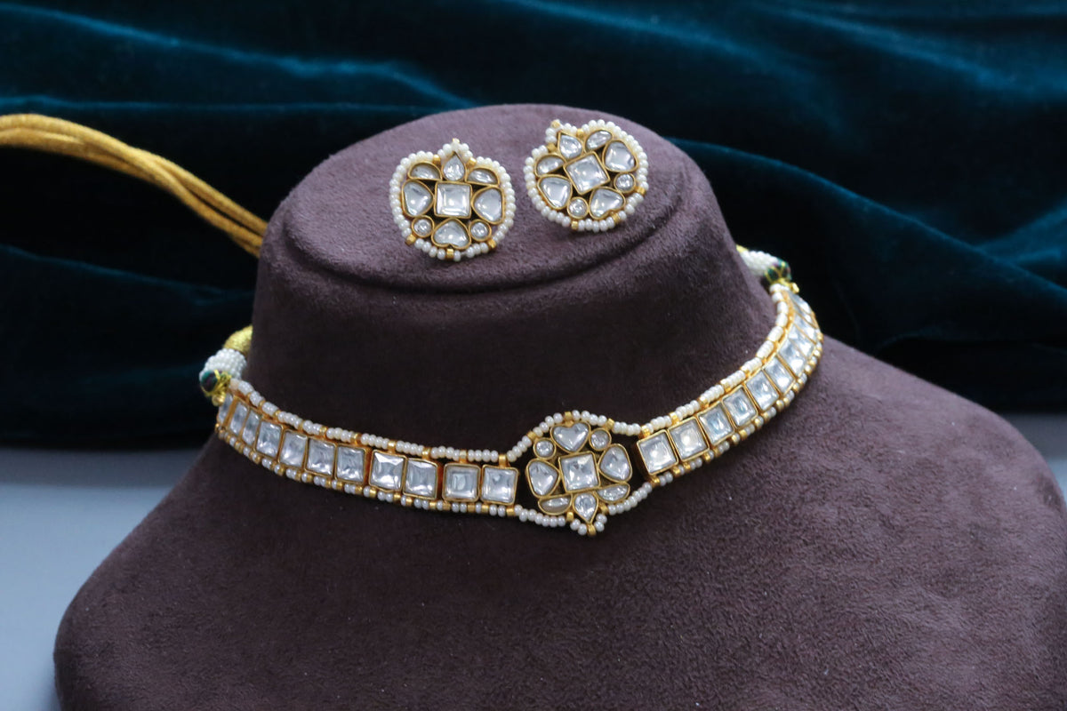 Anupma Jadau Kundan Choker Set