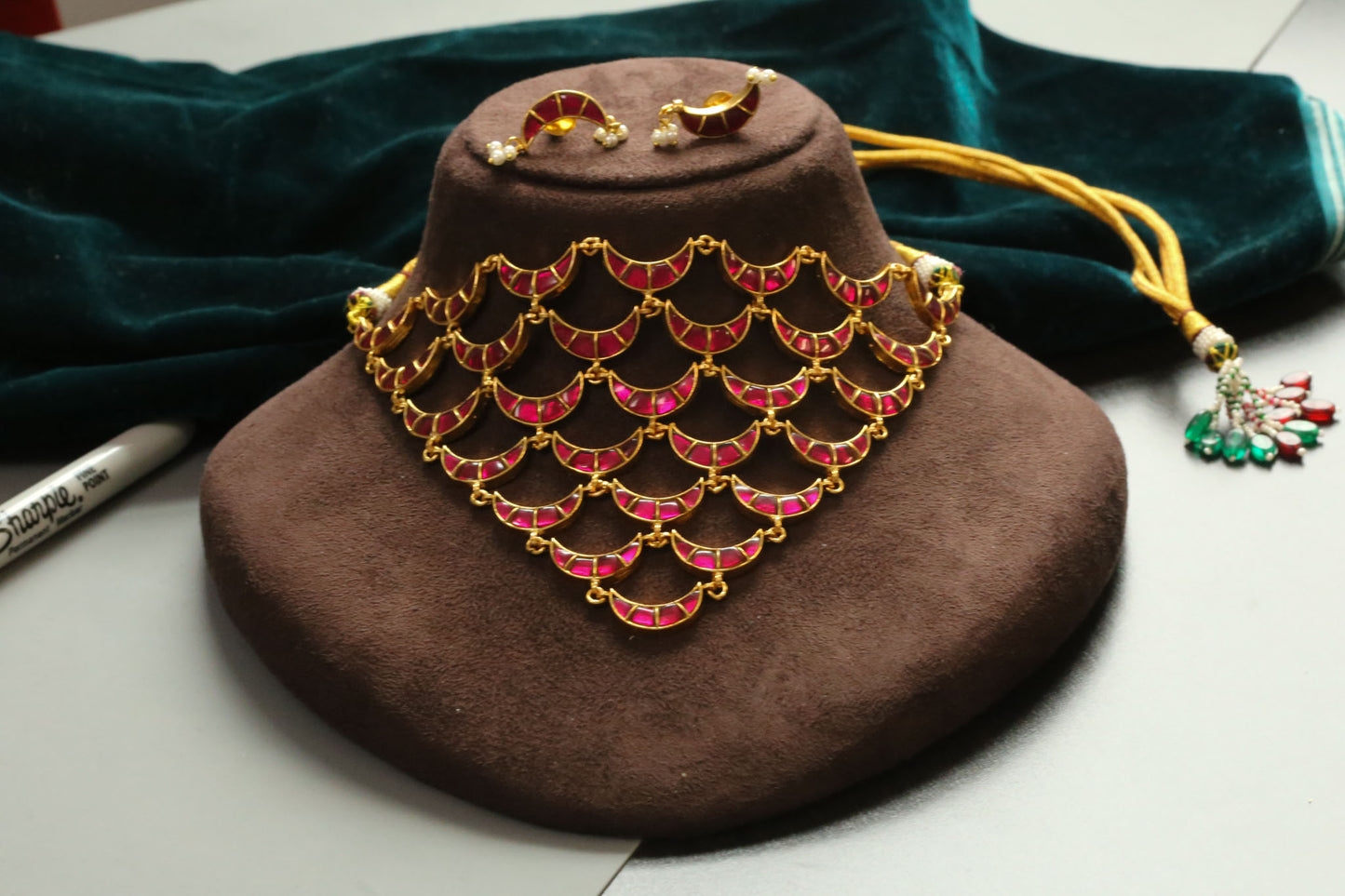 Jharna Jadau Kundan Necklace Set - Ruby