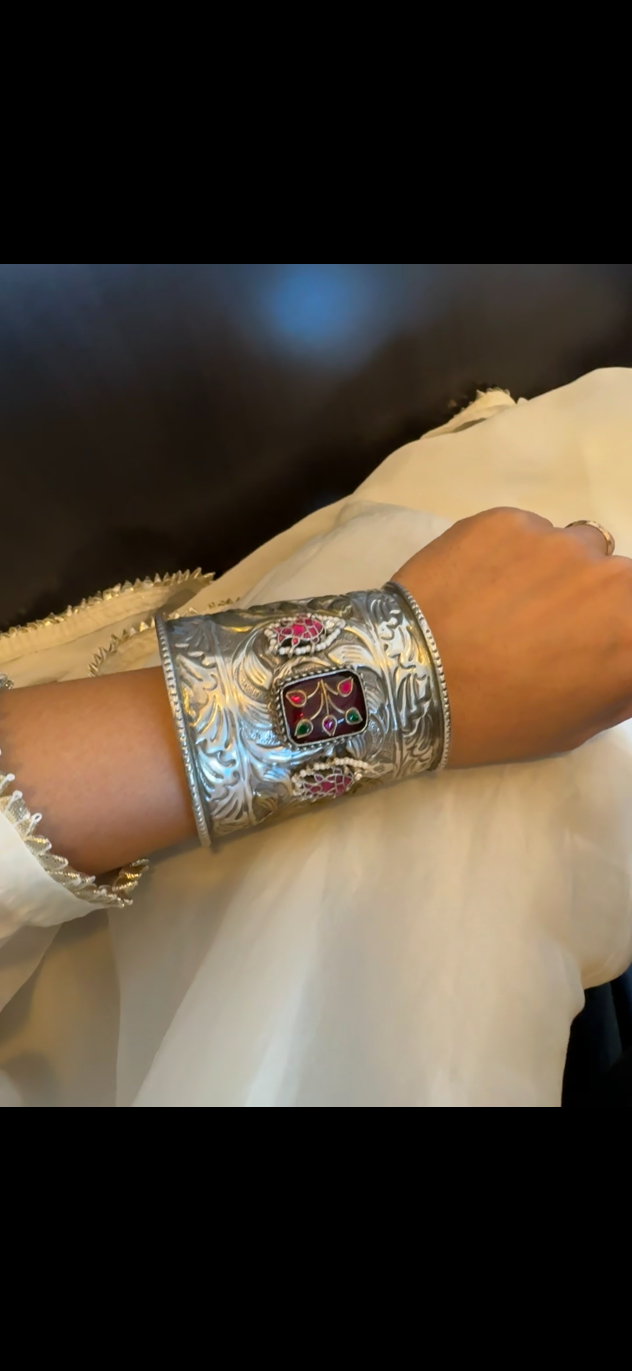 Matsya Dual Tone Jadau Fusion Bracelet (B101-23)