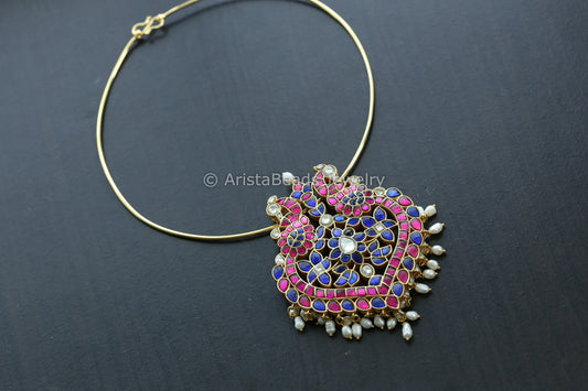 Jadau Kundan Pendant Hasli Necklace