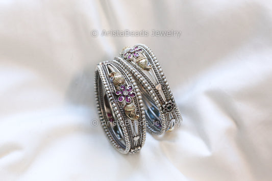 Next To Real Silver Kemp Bangles (2.4)