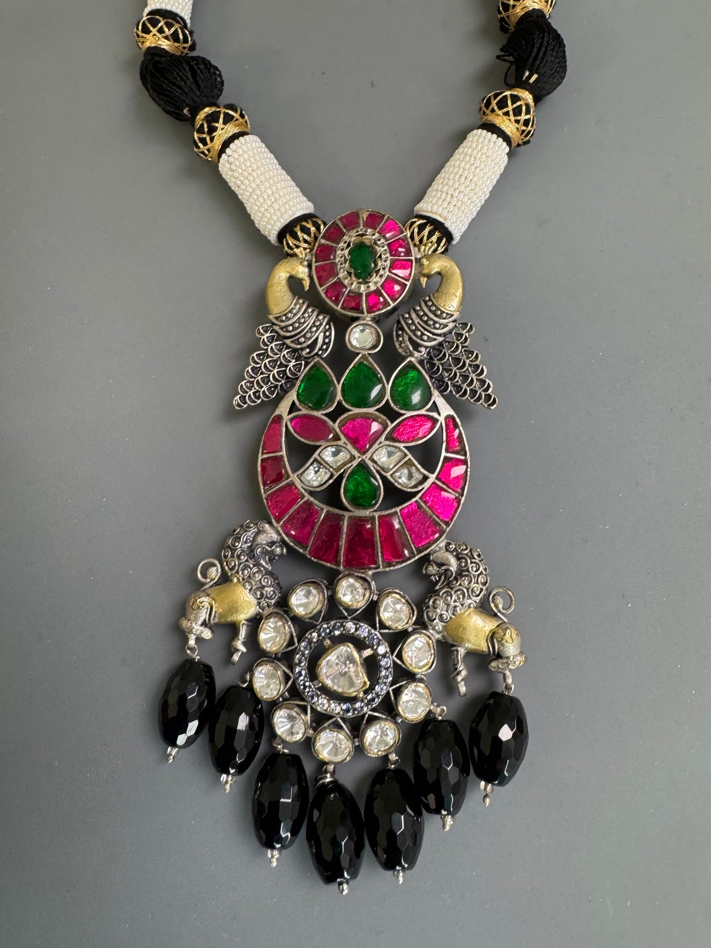 Premium Jadau Moissanite Necklace - Black Onyx Drops