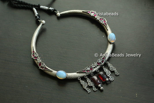 Silver Look Hasli Necklace - Style 1