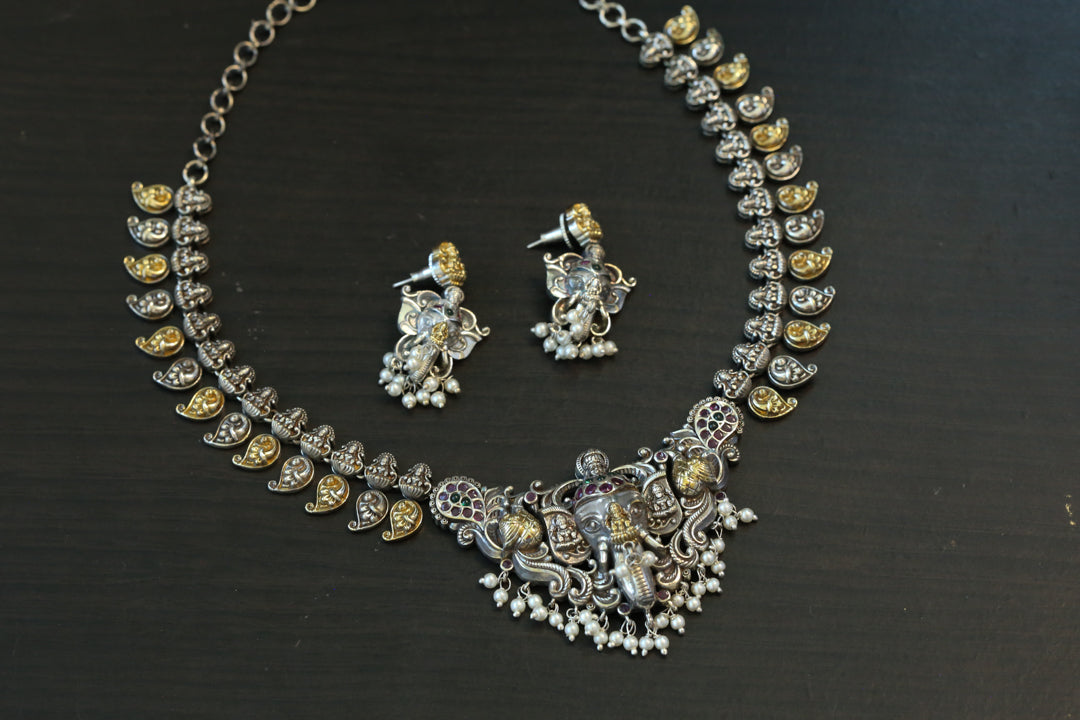 Nakshi Silver Look Alike Temple Necklace - Ruby Green
