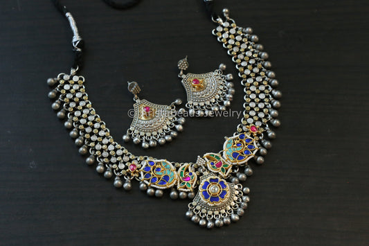 Silver Look Alike Fusion Kundan Necklace Set