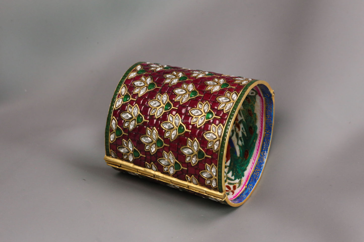 Yuvrani Designer Jadau Kundan Bangle (Openable)