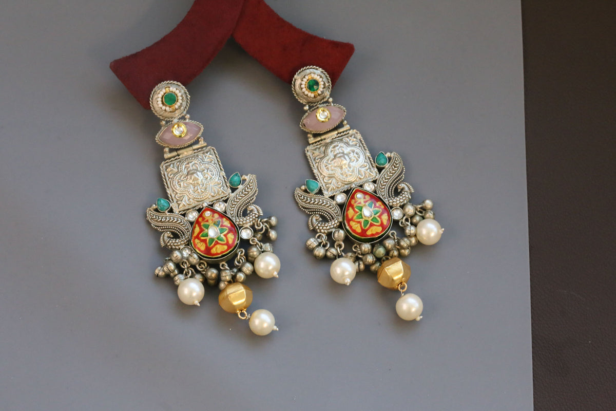 Large Fusion Meenakari & Kundan Dual Tone Earrings - Red