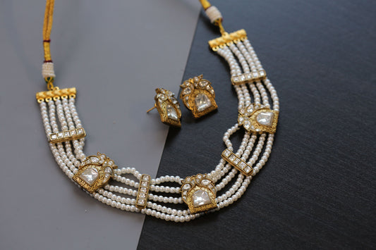 Jharoka Vintage Look Kundan Necklace Set
