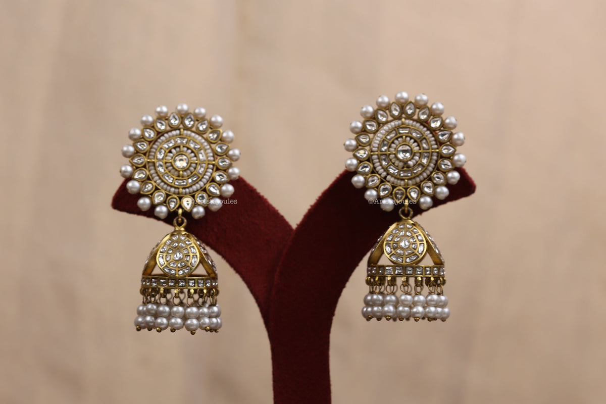 Kalindi Vintage Gold Polish Jhumka