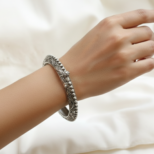 Sujata Look Alike Bangle