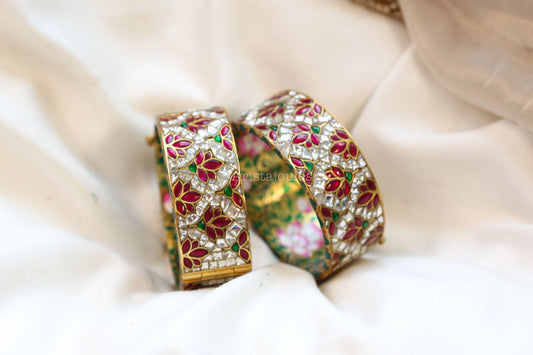 Zeenat Takkar Jadau Kundan Bangle Set (Openable) - Clear