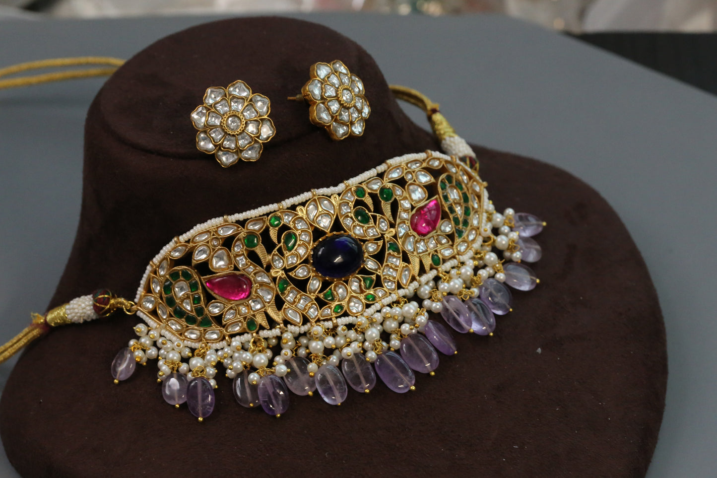 Dhaani Jadau Kundan Choker Set