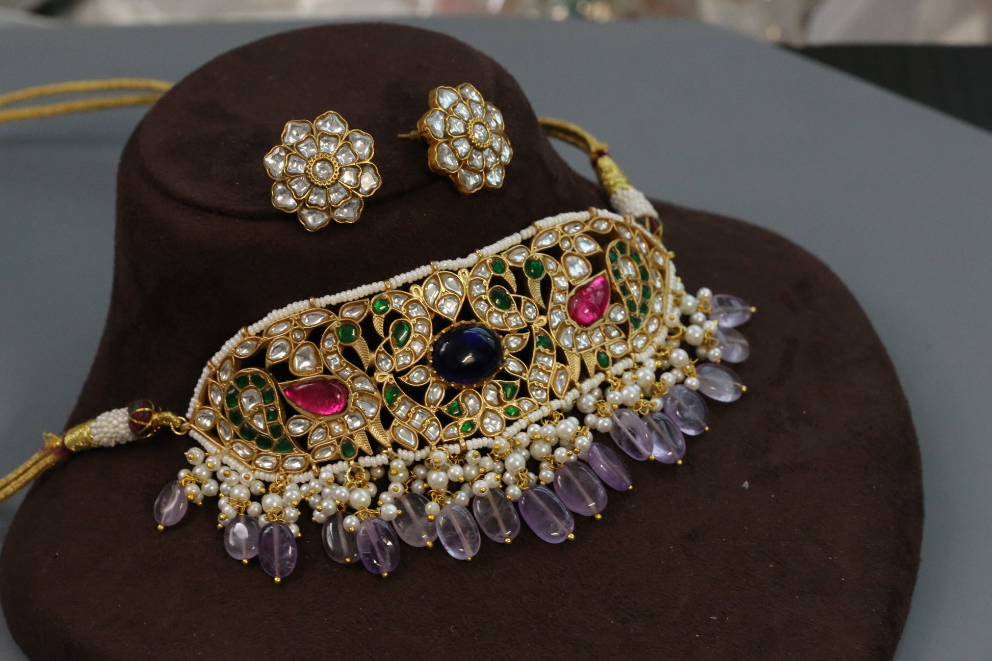 Dhaani Jadau Kundan Choker Set