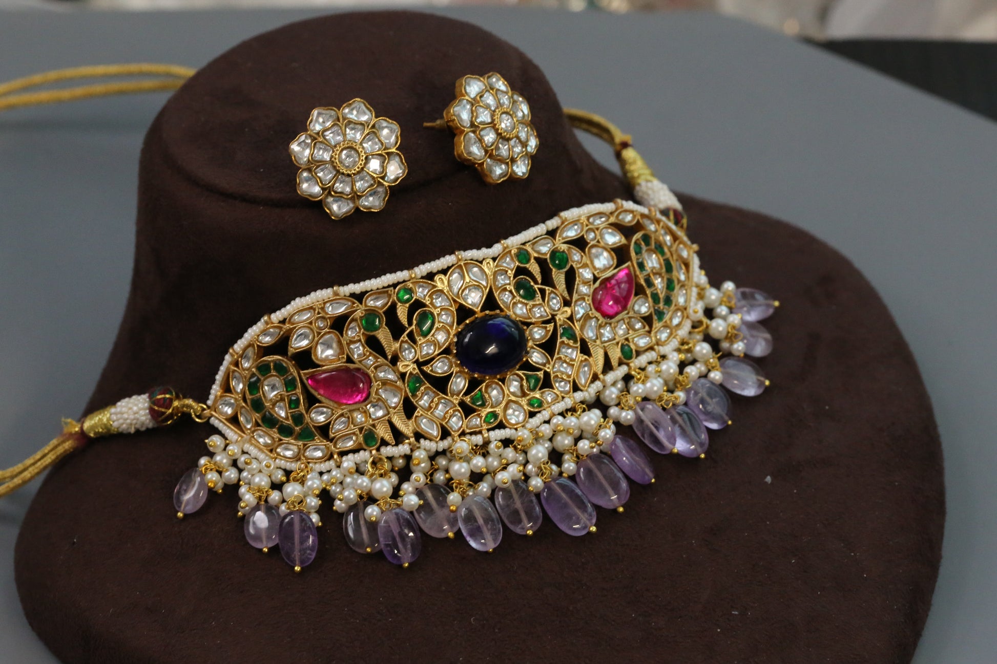 Dhaani Jadau Kundan Choker Set