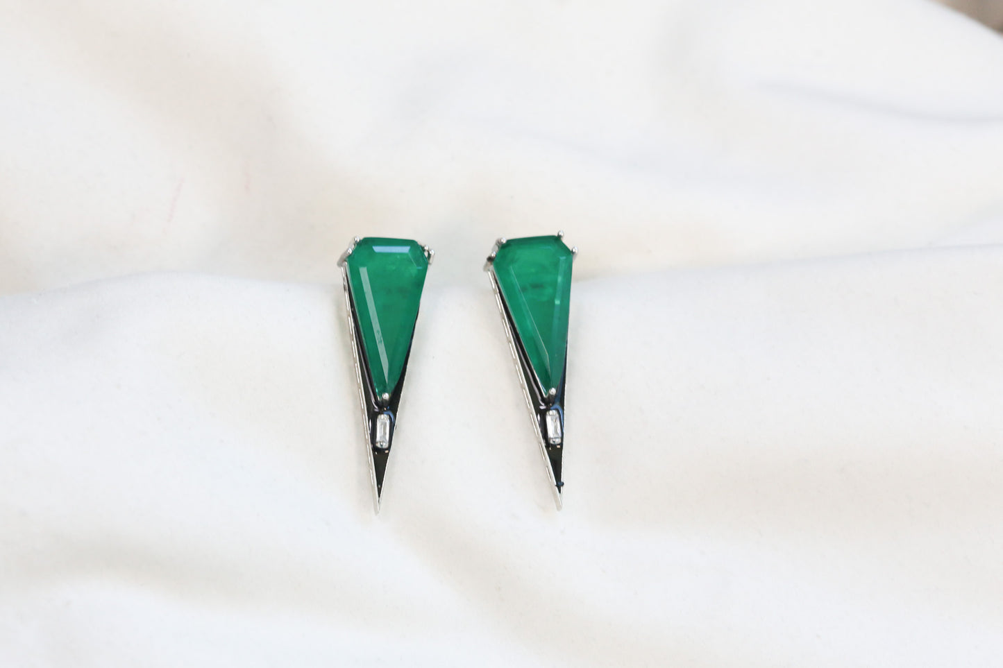 Roop Green Doublet Studs