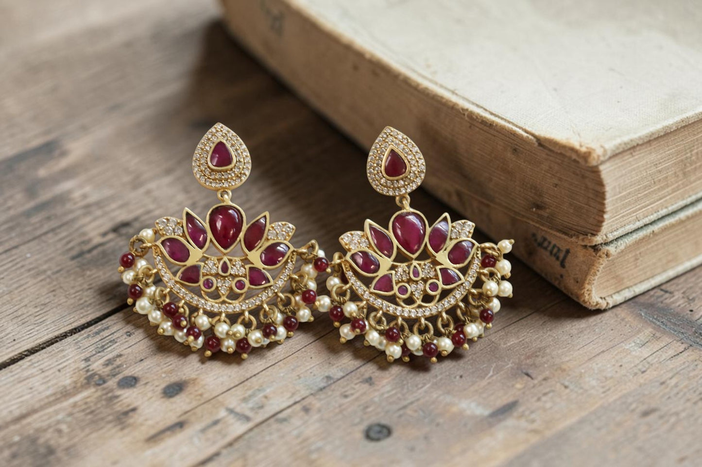 Mahira Vintage Gold Kundan Chandbaali