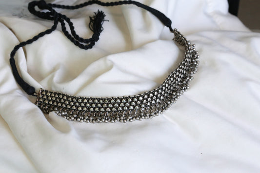 Oxidized Silver Looks Choker