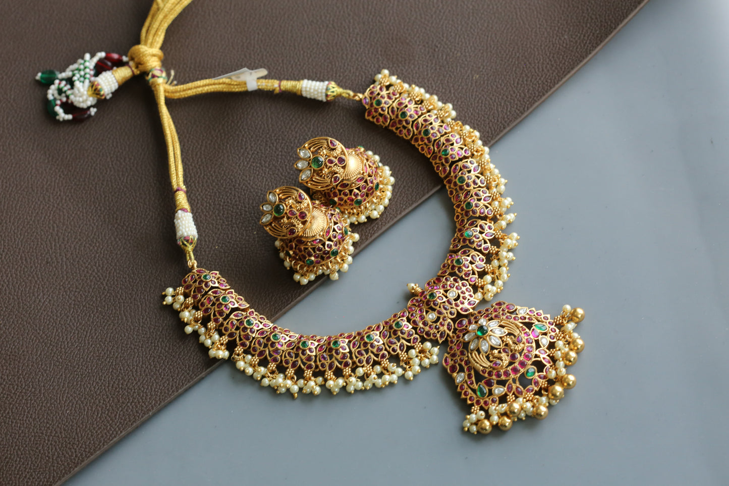 Shubha Kemp Jadau Necklace Set