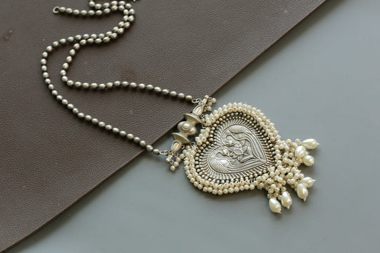 Dhara Oxidized Pendant Necklace