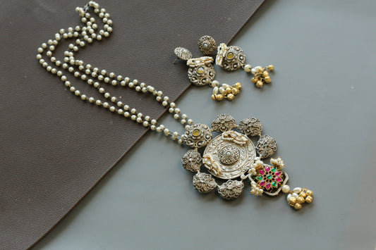 Disha Jadau Kundan Fusion Set - Multi