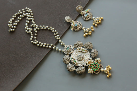 Disha Jadau Kundan Fusion Set - Green