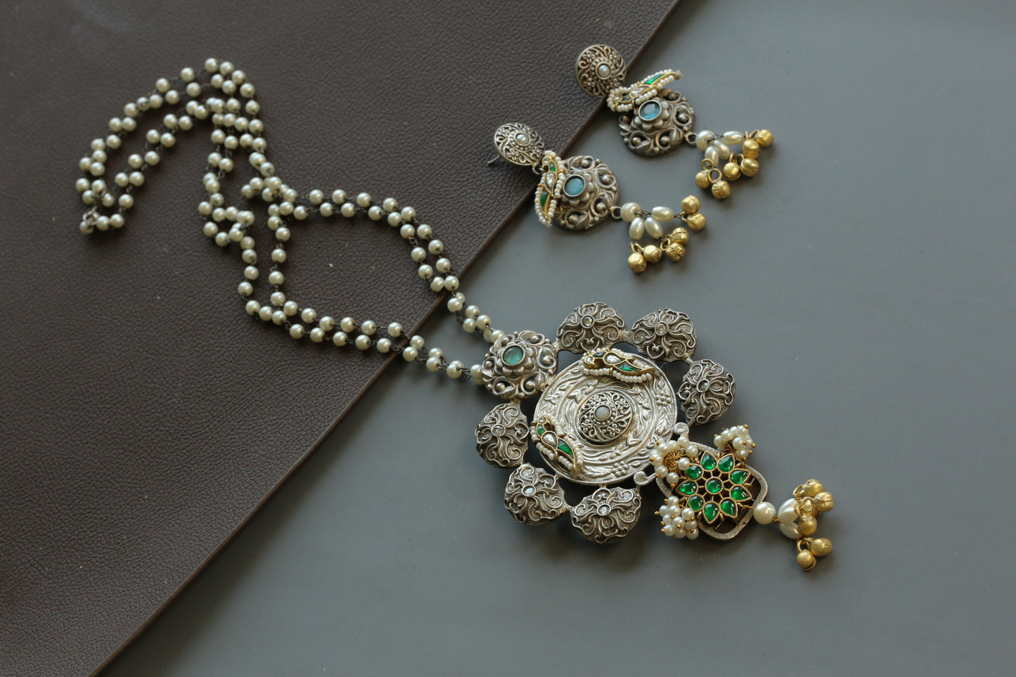 Disha Jadau Kundan Fusion Set - Green