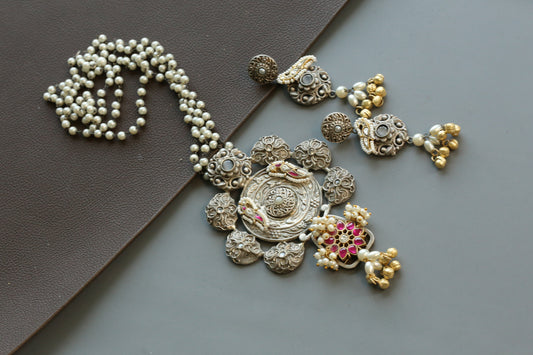 Disha Jadau Kundan Fusion Set - Ruby
