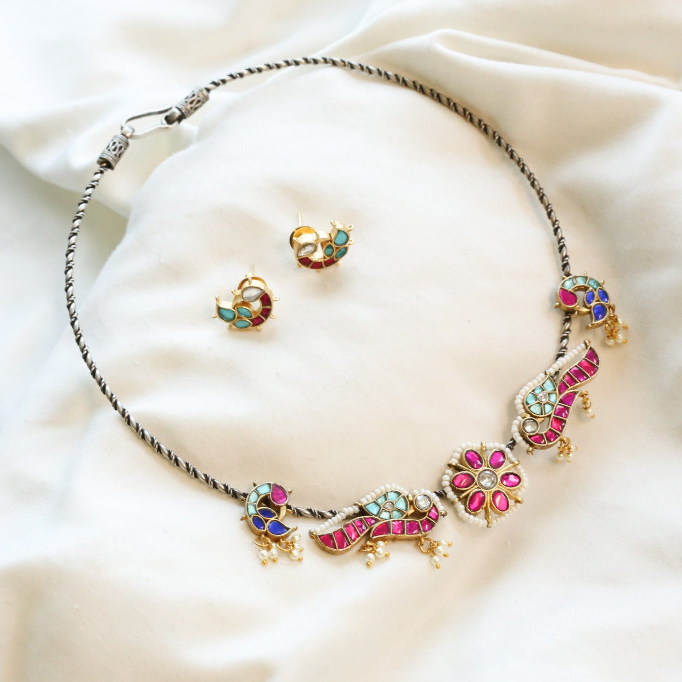 Naina Silver Look Dual Tone Kundan Necklace Set - Style 3
