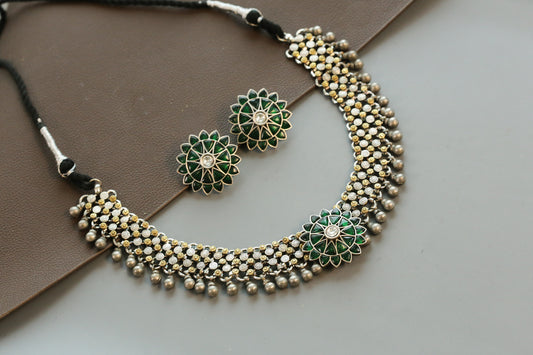 Aaruhi Silver Look Dual Tone Necklace Set