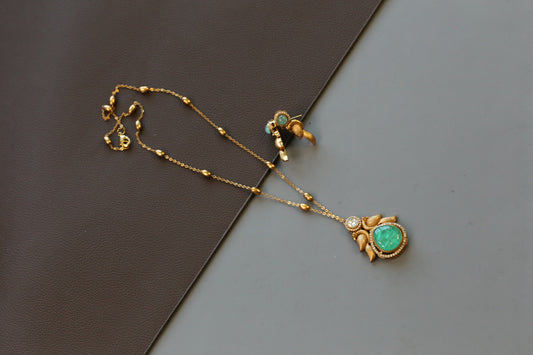 Dainty Pota Doublet Pendant Set - Mint
