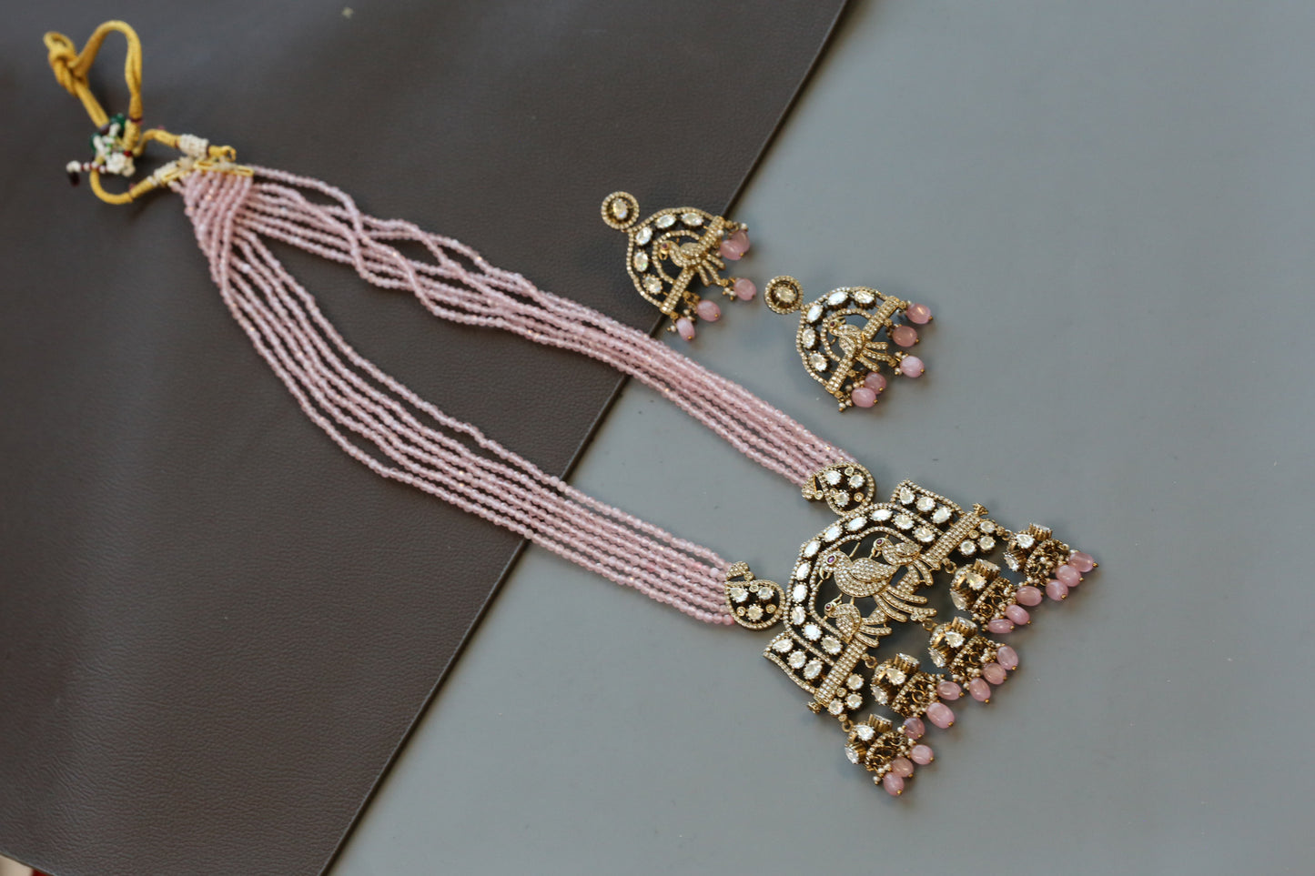 Long Mehndi Polish Necklace Set - Pink