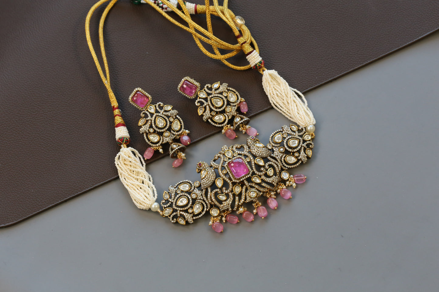 Mehndi Polish Pink Pota Choker Set