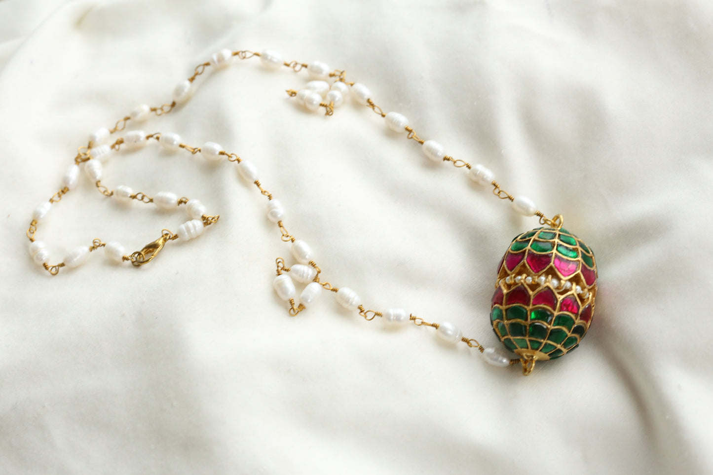 Freshwater Pearls & Jadau Pendant Necklace
