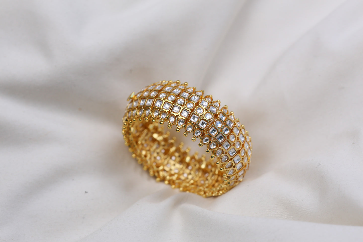 Naira Uncut Foil Kundan Bracelet