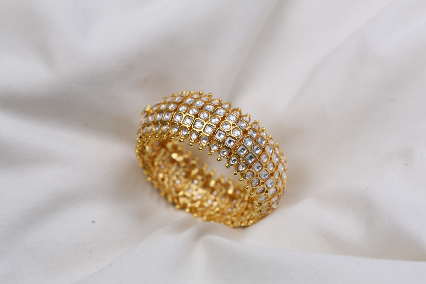 Naira Uncut Foil Kundan Bracelet