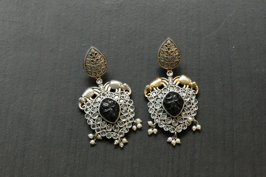 Carved Stone Dual Tone Earrings -Clear Black