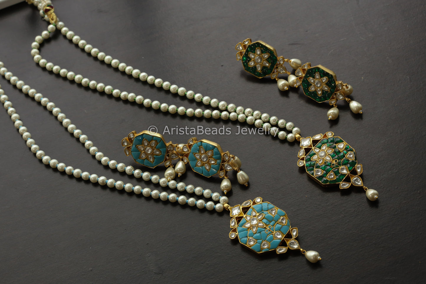 Jadau Takkar Kundan Work Necklace Set