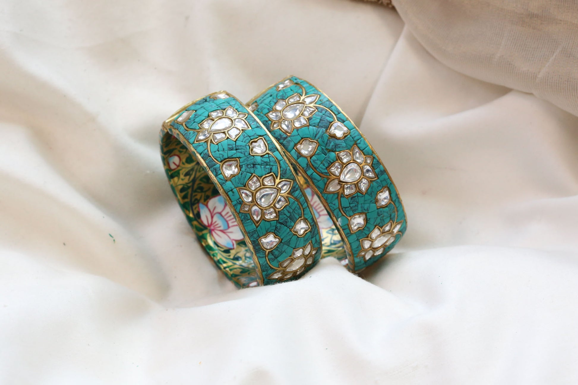 Aayat Takkar Jadau Kundan Bangle - Firoza