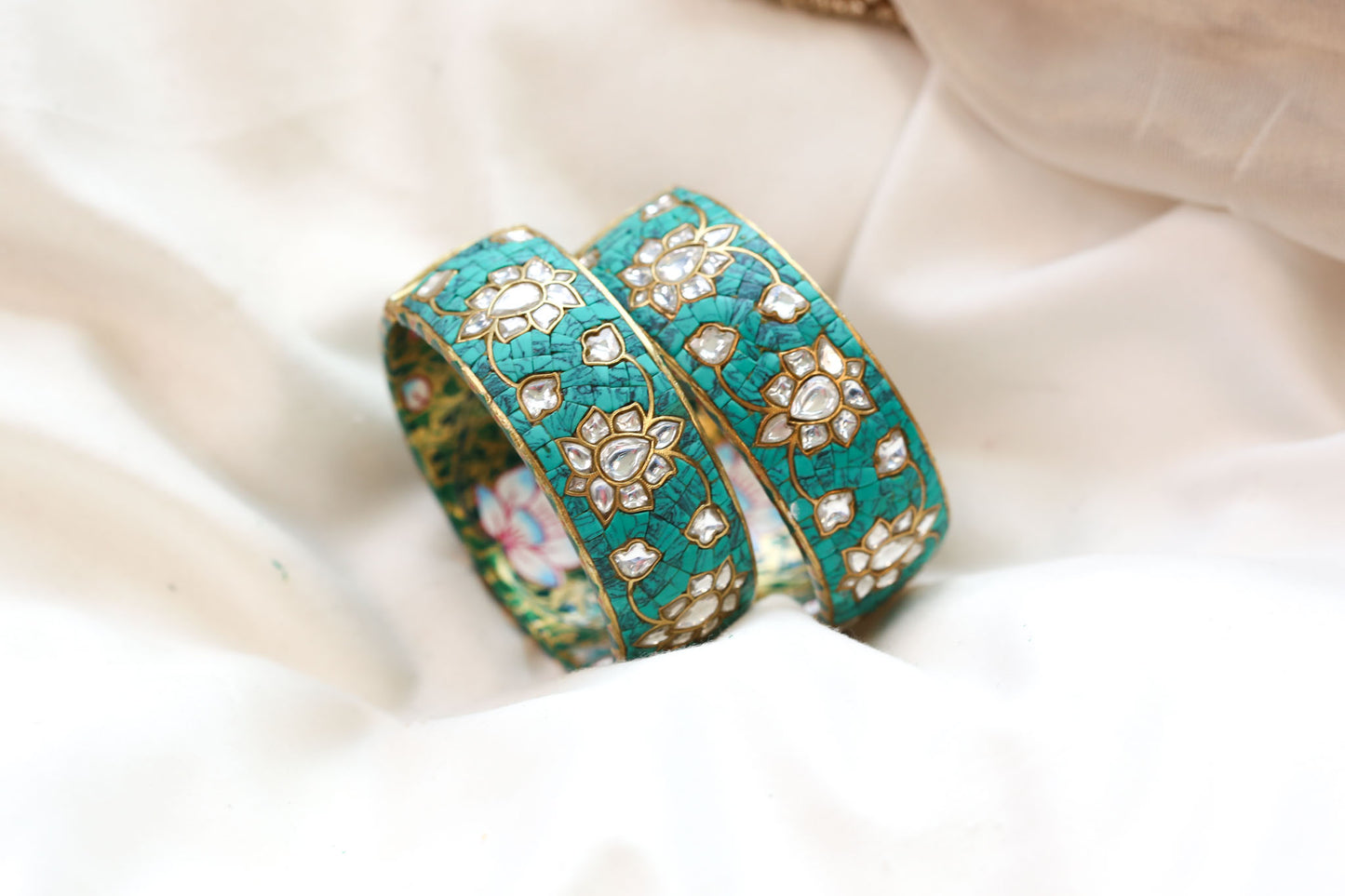 Aayat Takkar Jadau Kundan Bangle - Firoza