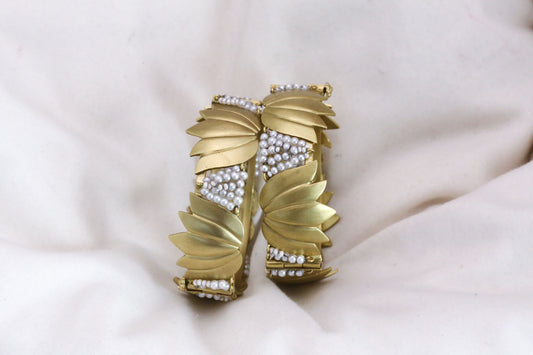 Vintage Lotus & Pearl Statement Bangle (Openable)