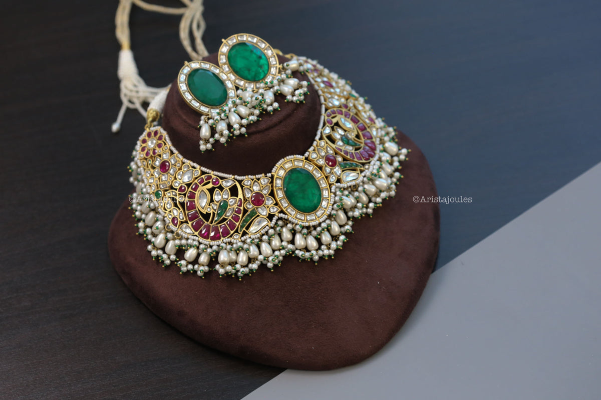 Kavya Designer Vintage Jadau Kundan Set