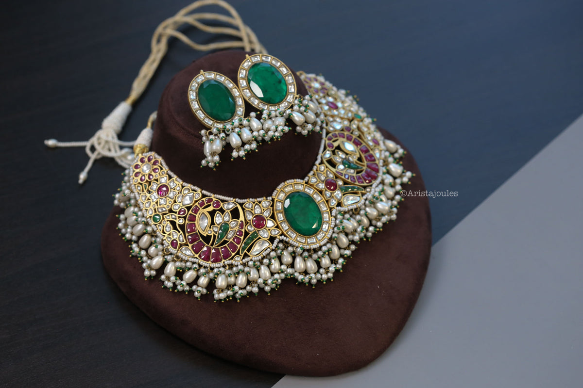 Kavya Designer Vintage Jadau Kundan Set