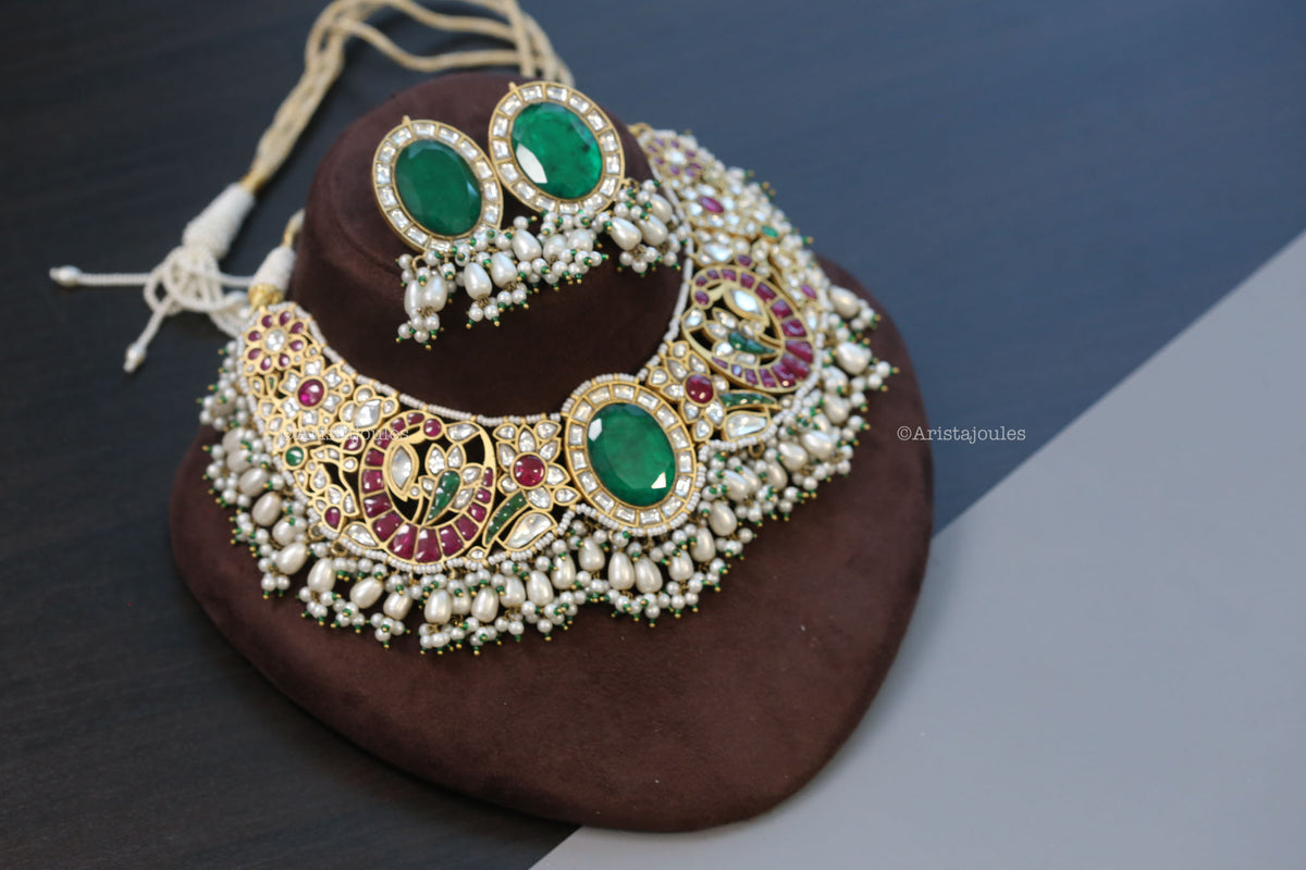Kavya Designer Vintage Jadau Kundan Set