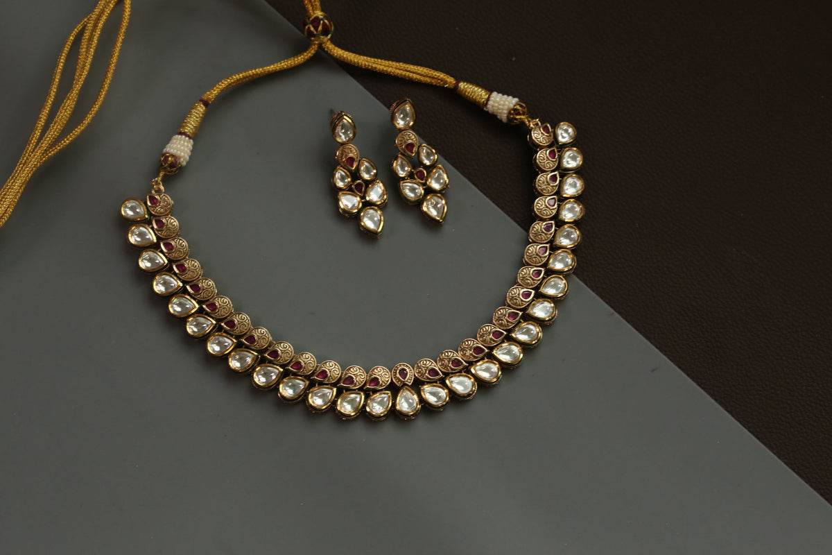 Rajwadi Bikaneri Kundan Necklace Set - Red
