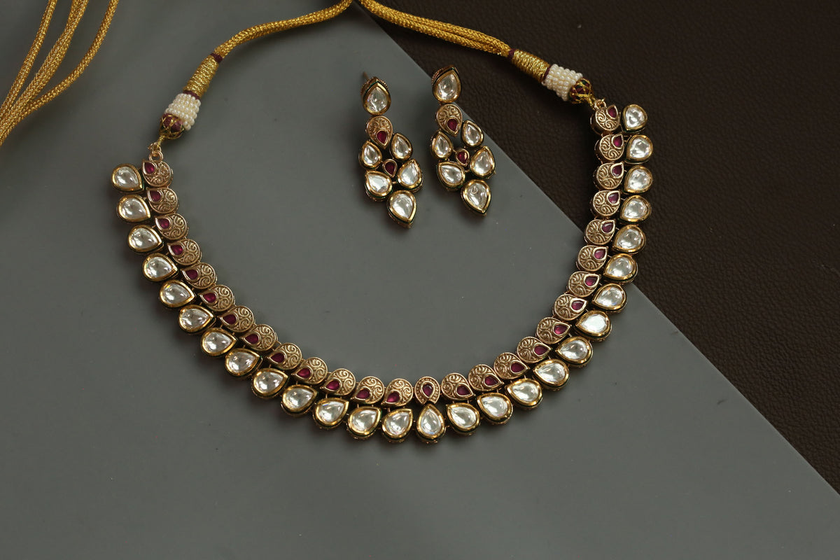 Rajwadi Bikaneri Kundan Necklace Set - Red