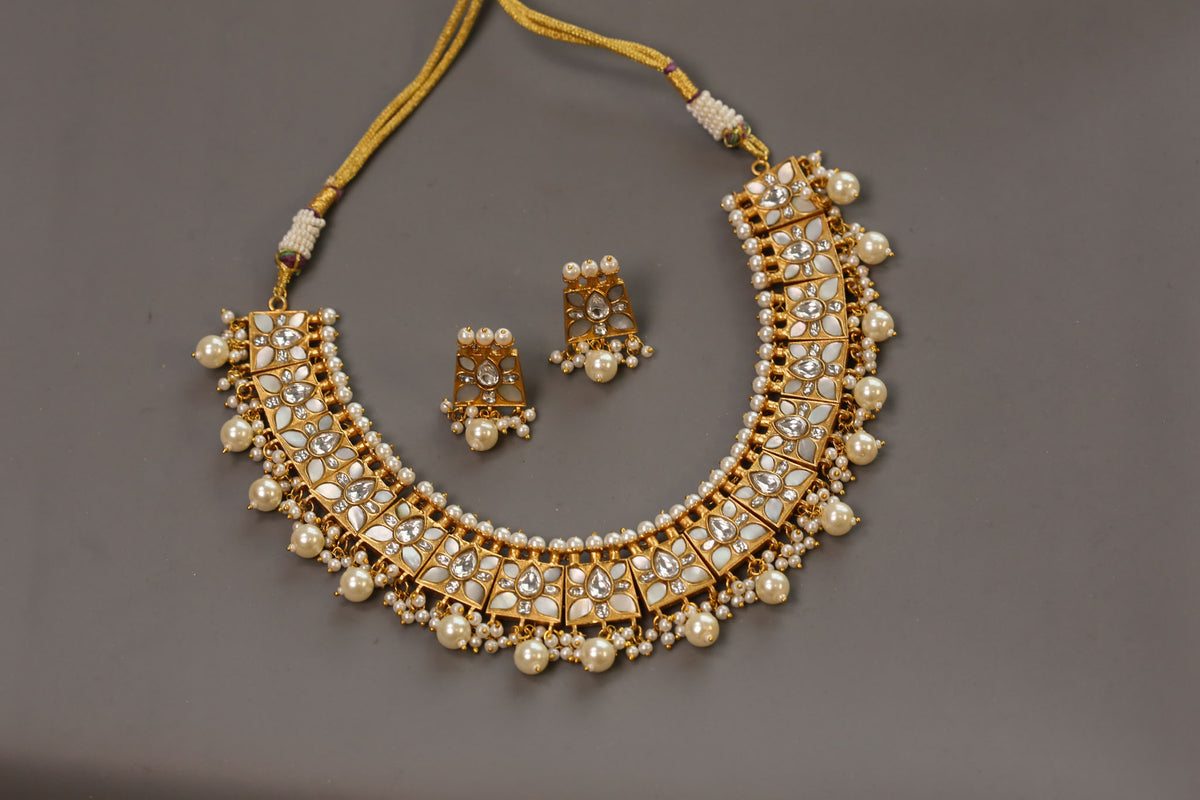 Handmade MOP Jadau Kundan Necklace Set