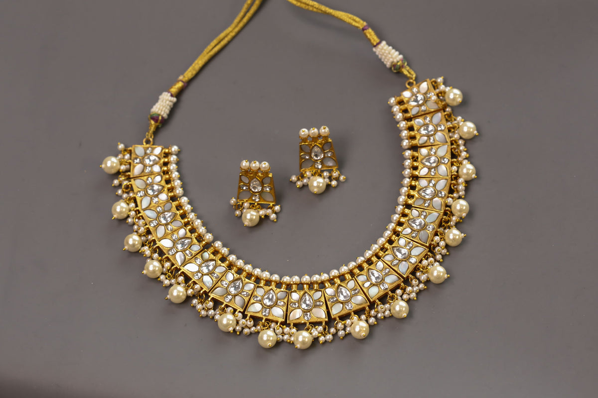 Handmade MOP Jadau Kundan Necklace Set